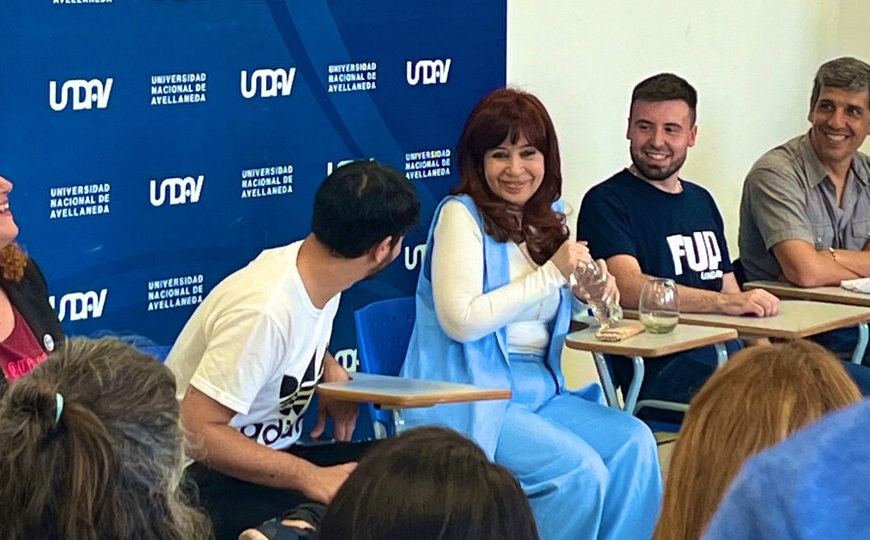 “Creí toda mi vida en la universidad pública y voy a seguir creyendo hasta el día que me muera” | CFK celebró el día de la lealtad en la UNDAV