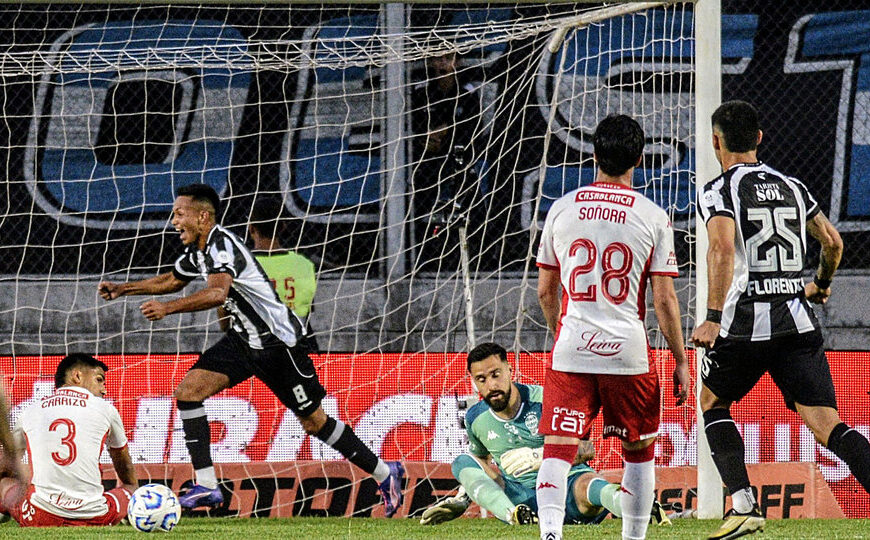 Copa Argentina: el sorprendente Central Córdoba es el primer finalista | Eliminó a Huracán en San Nicolás de los Arroyos