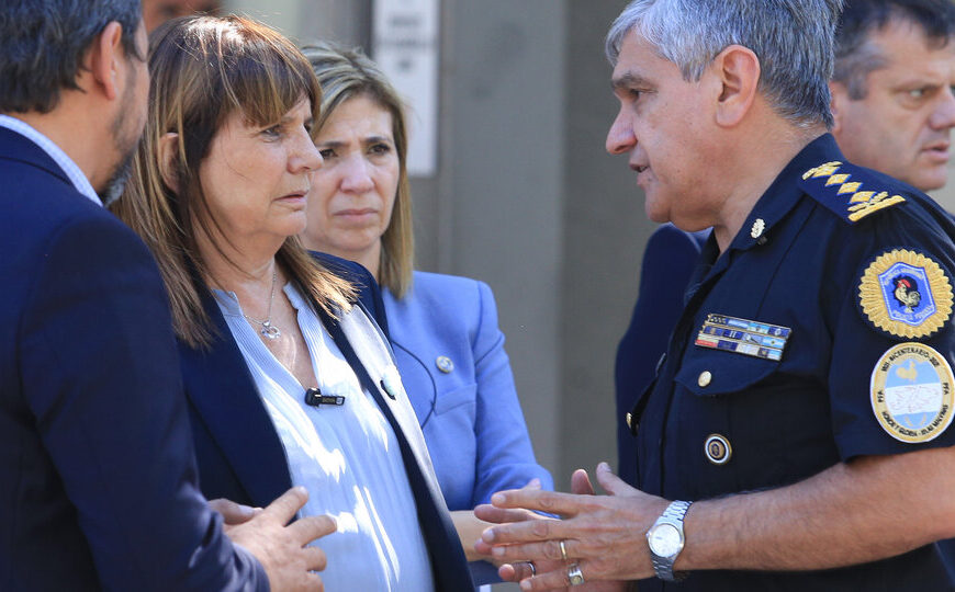 Ya no hay lugar para los derechos humanos en la universidad de la Policía Federal | Echan a 21 docentes y anuncian el cierre de una carrera