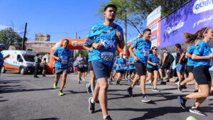 El Hospital Durand organiza la carrera Celeste |…