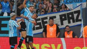 A qué hora juega Racing vs Corinthians por…