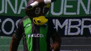 Ascenso insólito: el “Torito” de Nueva Chicago se…