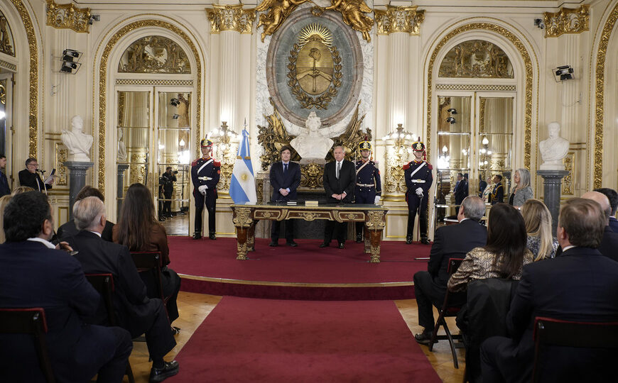 Javier Mieli: “A esos traidores a la patria los vamos a echar” | El Presidente contra los diplomáticos por el voto contra el bloqueo a Cuba