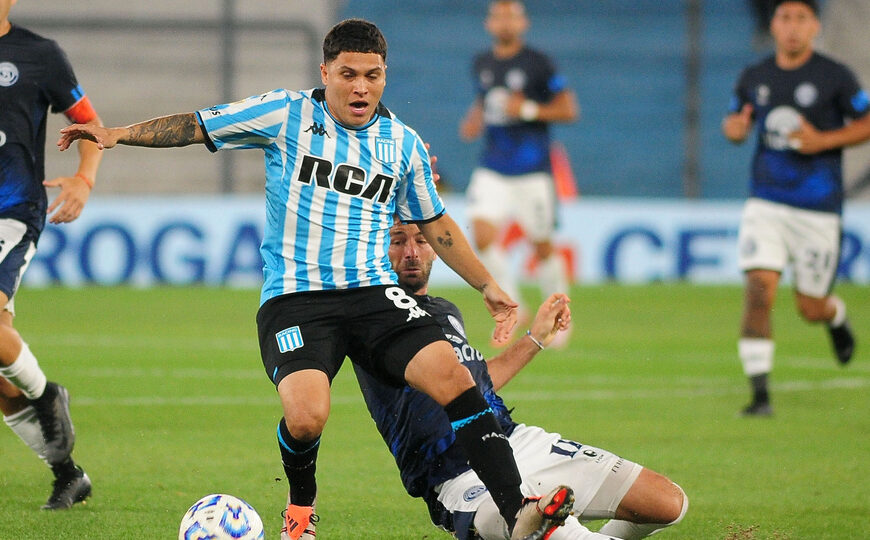 Juanfer Quintero sigue en estado de gracia y Racing lo disfruta | Golazo de tiro libre para ganarle a Independiente Rivadavia