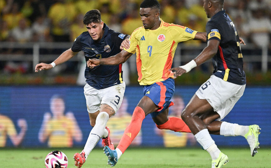 Ecuador ganó en Colombia con un golazo maradoniano…