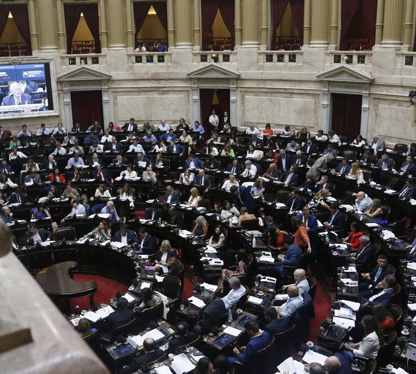 Guerra en Diputados para sesionar antes de que…