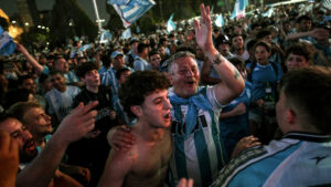 Como en 2001, la hinchada de Racing llenó…