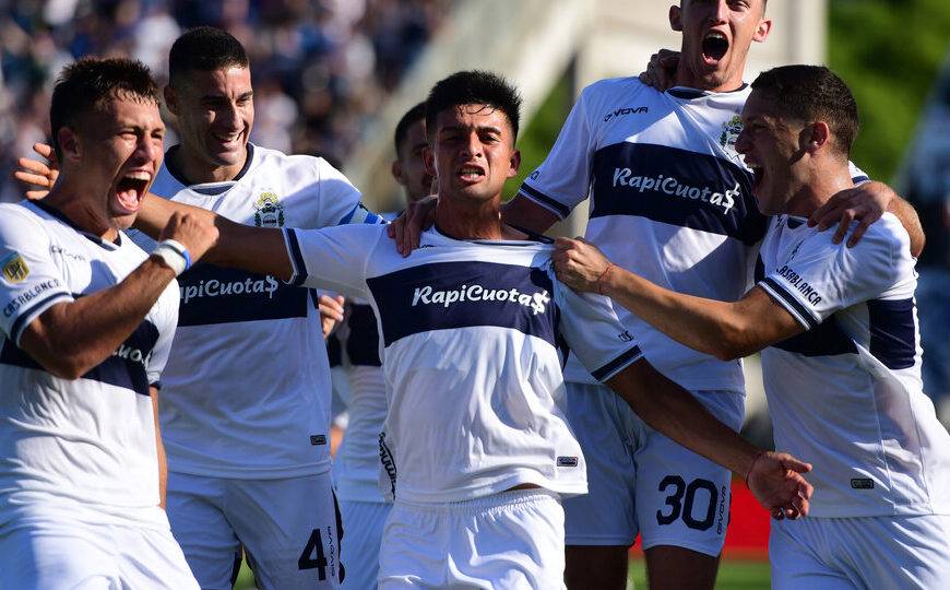 Liga Profesional: Gimnasia frenó la ilusión de Atlético Tucumán | El mediocampista Leandro Mamut convirtió el único gol en La Plata