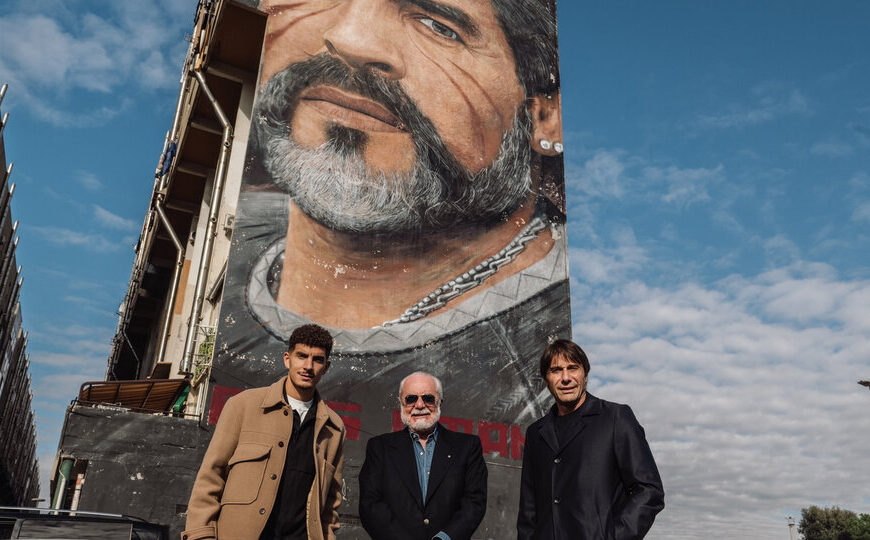 Lindo homenaje del Napoli puntero a Maradona | A cuatro años de su muerte