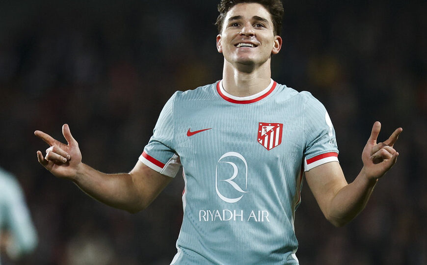 El golazo de Julián Álvarez en Atlético de…