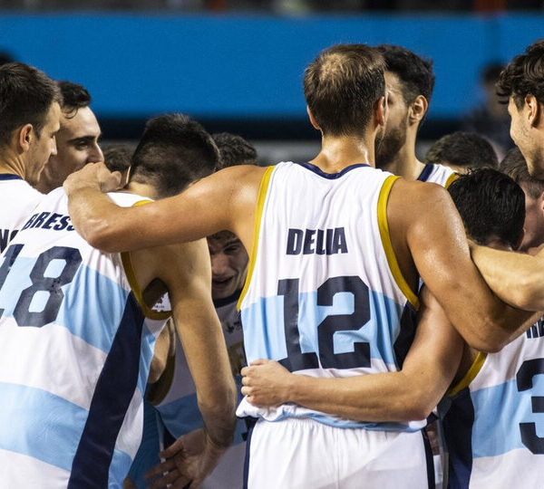 La Selección Argentina de básquet metió doblete en…