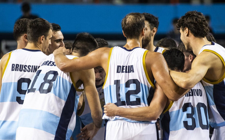 La Selección Argentina de básquet metió doblete en…