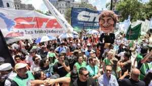 Todos juntos en la calle contra Javier Milei:…