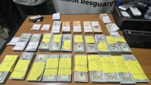 Edgador Kueider y su secretaria deberán poner parte…