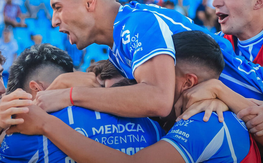 Liga Profesional: Godoy Cruz goleó a Banfield y se aseguró una Copa para 2025 | El conjunto mendocino se impuso 4 a 0 y festejó por partida doble