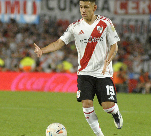 El Diablito Echeverri, ¿en los planes de Guardiola?…
