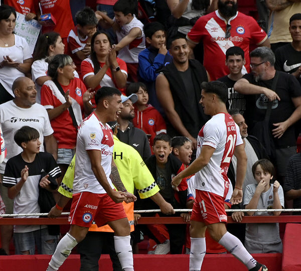 Liga Profesional: Argentinos Juniors le dio otra piña…