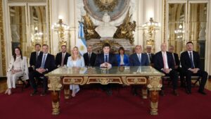 Javier Milei festejó el ajuste, celebró los despidos…