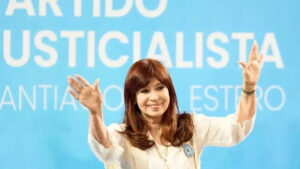 Cristina Kirchner asume la conducción del Partido Justicialista