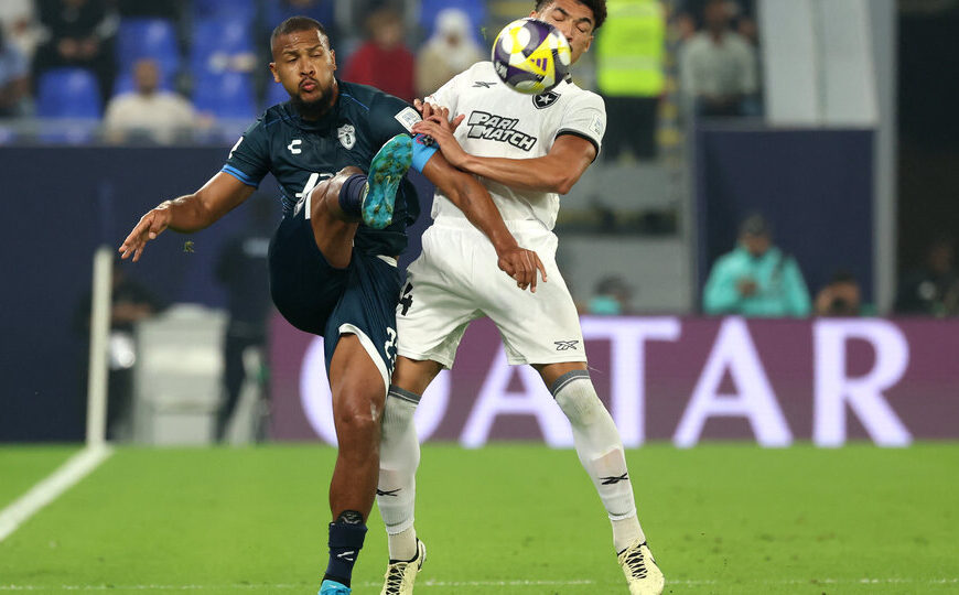 Botafogo se volvió goleado de la nueva Copa Intercontinental pro-europea | El equipo de Thiago Almada cayó 3-0 con Pachuca