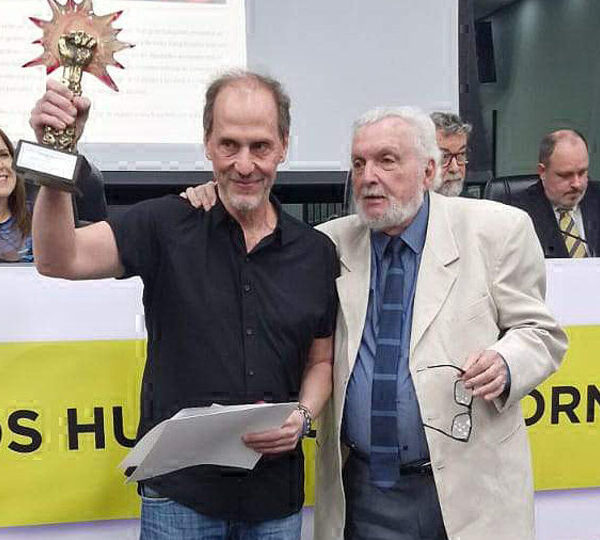 Premio a una crónica de la injusticia |…
