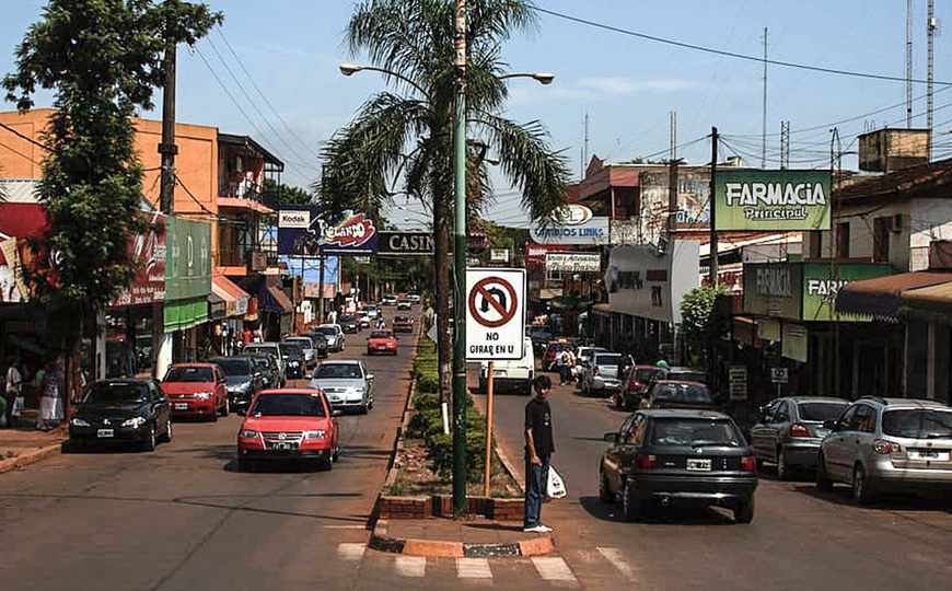 Puerto Iguazú, crónica de una ciudad plagada de…