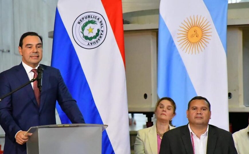 Se reabrió el Paso Internacional Yacyretá  | El cruce fronterizo entre Argentina y Paraguay estaba cerrado desde la pandemia 