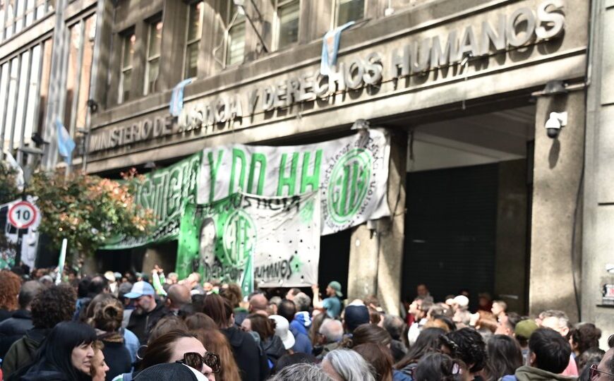 Repudio por el desguace del Estado | Movilización contra los despidos en el Ministerio de Justicia