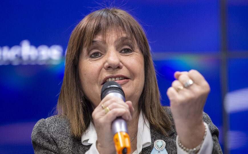 El Gobierno juega a la política interna con el caso del gendarme detenido en Venezuela | Bullrich denunció al exembajador Laborde por “traición a la patria”