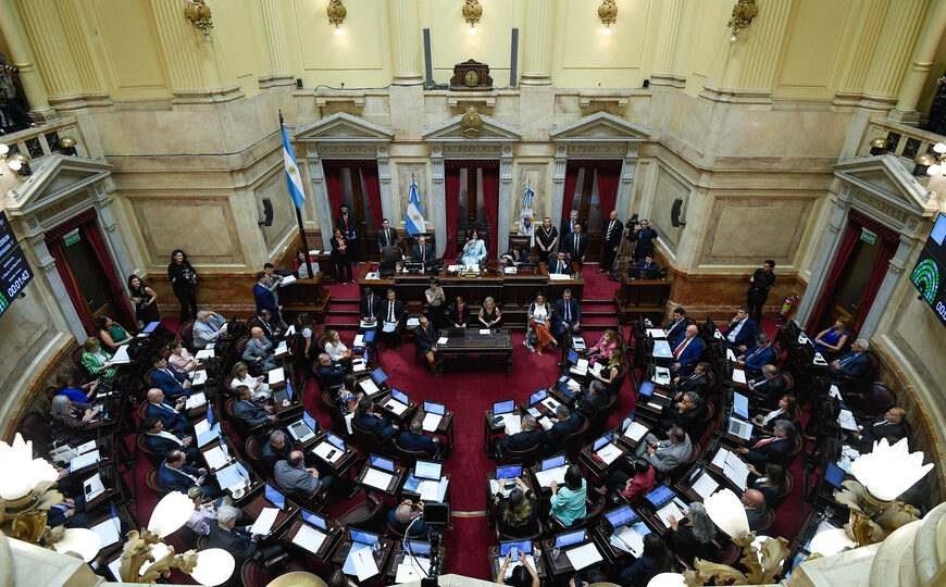 La Casa Rosada vuelve a amagar con la convocatoria a sesiones extraordinarias  | El temario incluiría las designaciones en la Corte Suprema y la eliminación de las PASO