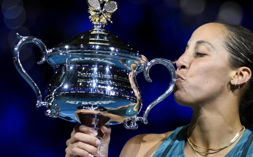 Keys sorprendió a Sabalenka y ganó su primer Grand Slam | La estadounidense se impuso en tres sets y celebró el Abierto de Australia