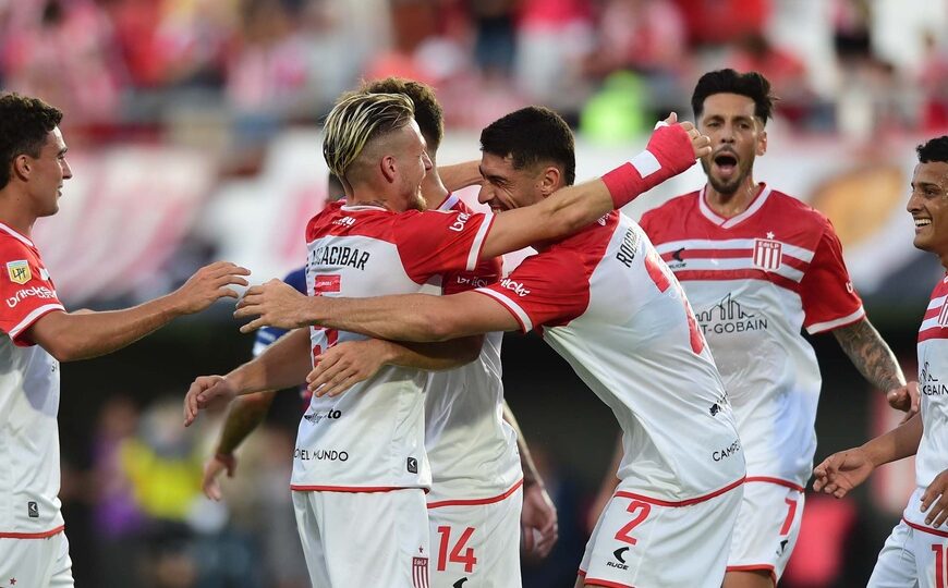 Estudiantes liquidó a Unión en 20 minutos | El Pincha se impuso 3-1 en La Plata