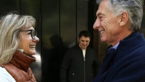 Macri se pone al frente de la campaña…
