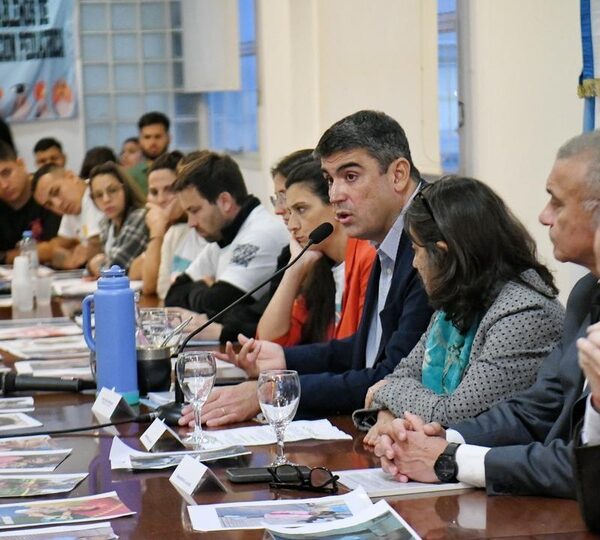 Se realizó en el Senado el encuentro “Elecciones…