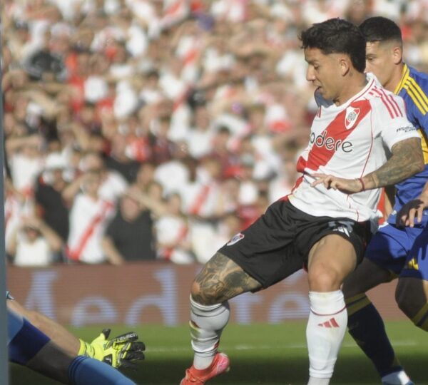 River volvió a festejar ante Boca, que sumó…