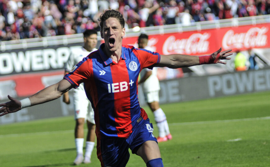 San Lorenzo festejó en el final y hace ilusionar a su gente | Le ganó a Tigre con un gol de Cuello en el último instante y pasó a cuartos de final