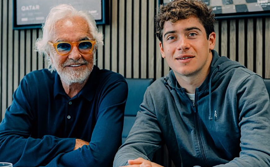El mensaje de Briatore para el debut de Colapinto | El jefe de Alpine publicó una foto junto al piloto argentino