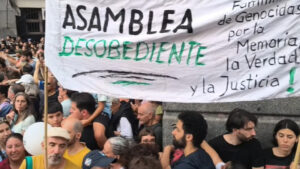 Contra el intento de reinstalar la teoría de…