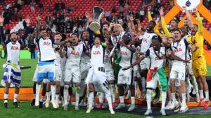 Europa League: Cuti Romero gritó campeón con el…