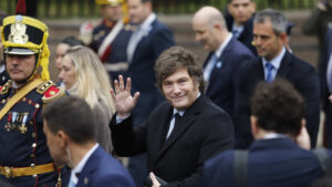 Durísimo discurso de García Cuerva en el Tedeum…