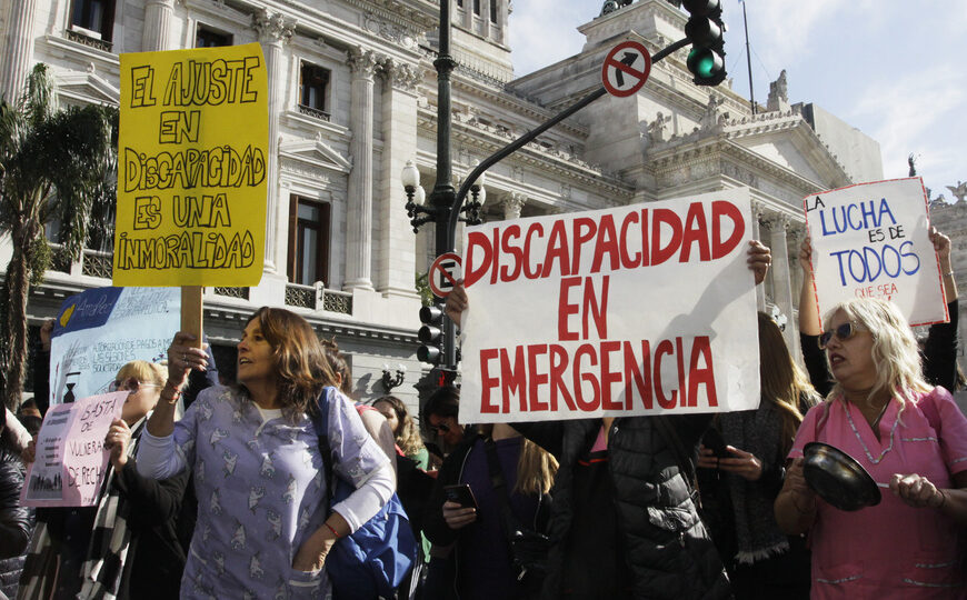 La Iglesia advierte que “la discapacidad no puede esperar” | Criticó la situación social y la crueldad del gobierno de LLA