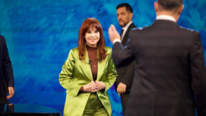 Cristina Kirchner: “Voy a ser candidata a diputada…