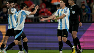 Argentina primera, Chile con un pie afuera del…