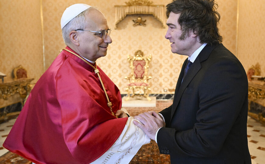 Milei se reunió con el Papa León XIV | Primer encuentro oficial con el Sumo Pontífice
