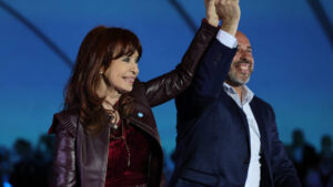 Cristina Kirchner denunció presiones para que la Justicia…