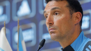 Scaloni confirmó que Messi juega el partido contra…