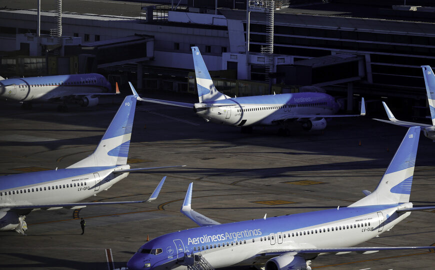 Paro de pilotos de Aerolíneas Argentinas: reclaman mejoras económicas y operativas | Cuándo es y cuántos vuelos son afectados