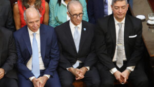 Democracia degradada y ficción de institucionalidad