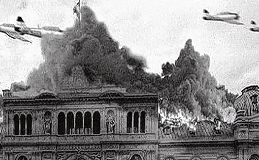 Las fuerzas del cielo | A 70 años del bombardeo a Plaza de Mayo 