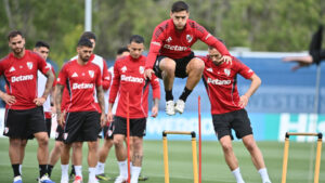 River: Gallardo tiene casi lista la formación para…